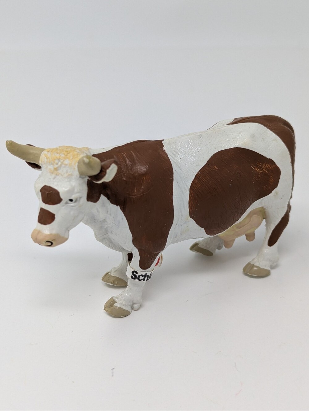 Schleich Farm Cow Brown White Standing Portugal